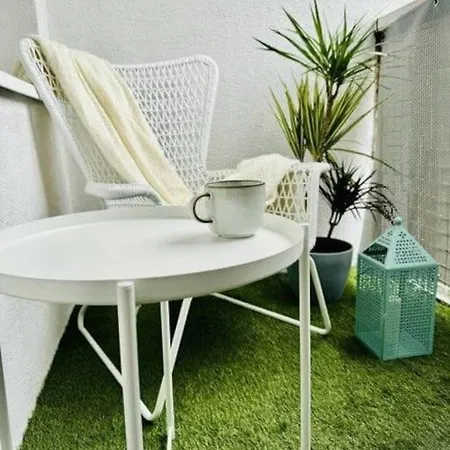 With Balcony Near Bulwary Wislane Wwa67 Apartamento Varsovia