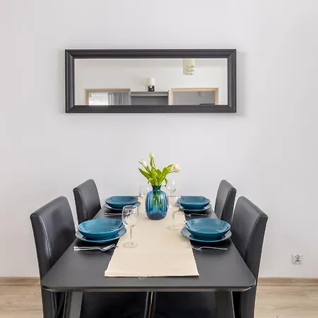 With Balcony Near Bulwary Wislane Wwa67 Apartamento Varsovia