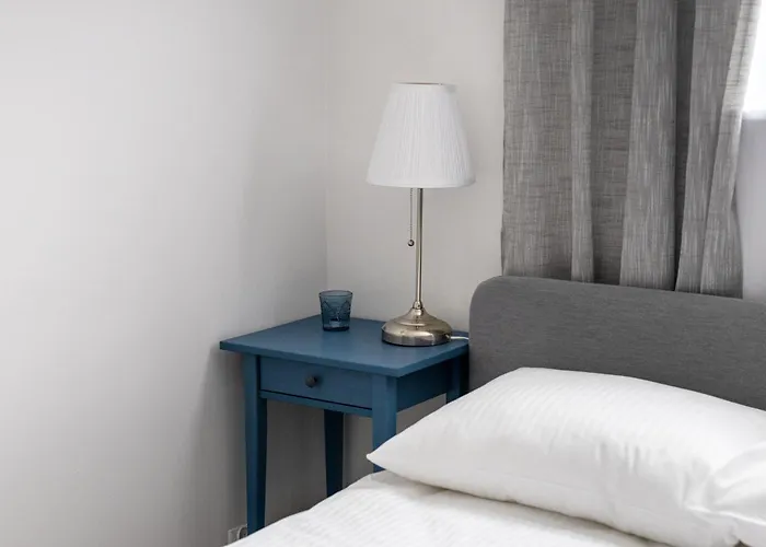 Apartment With Balcony Near Bulwary Wislane Wwa67 Warsaw