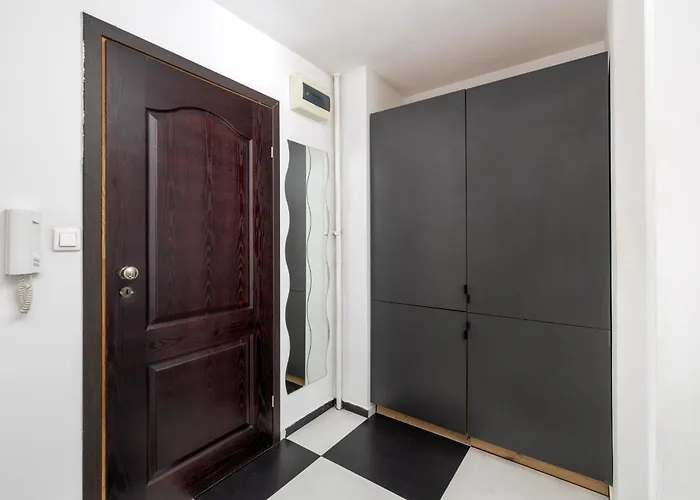 With Balcony Near Bulwary Wislane Wwa67 Apartment Warsaw